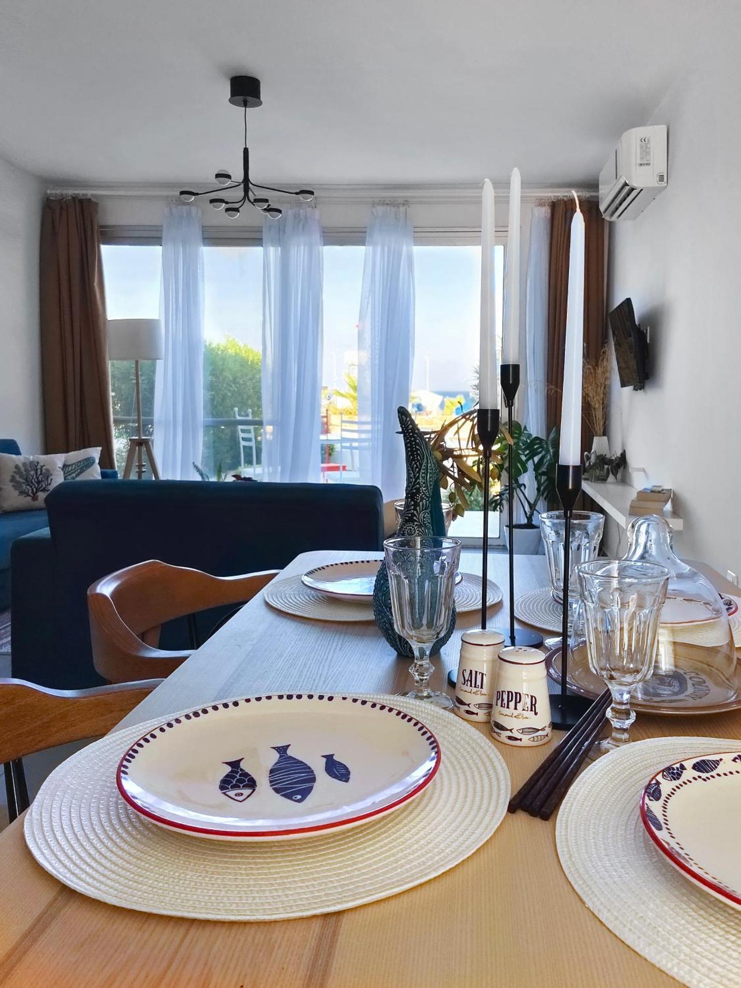 Spacious Three-Bedroom Apartment With Sea View A4 拉普索斯 外观 照片