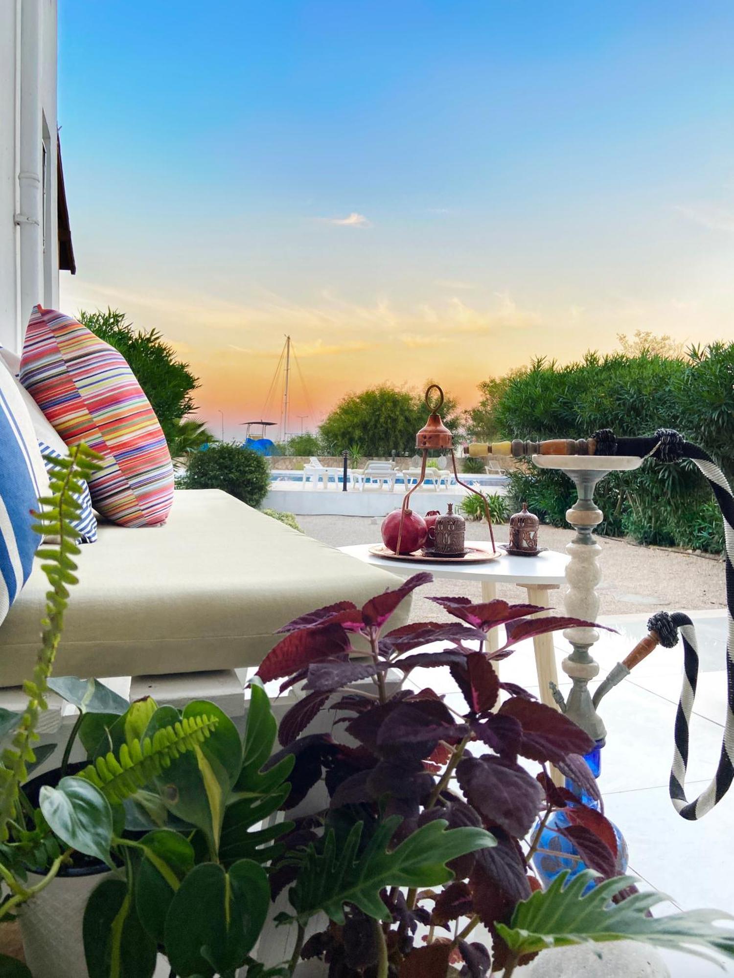 Spacious Three-Bedroom Apartment With Sea View A4 拉普索斯 外观 照片