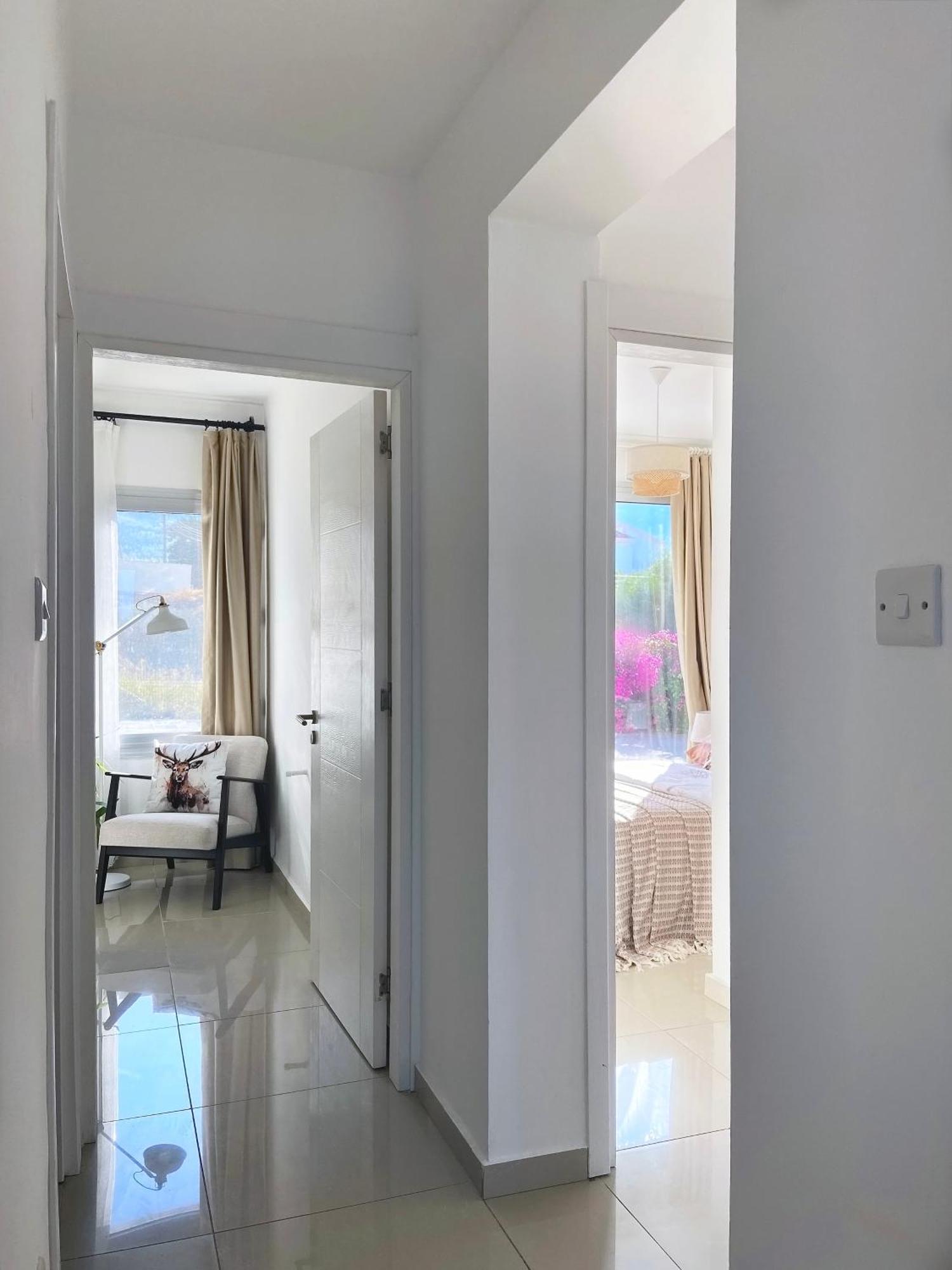 Spacious Three-Bedroom Apartment With Sea View A4 拉普索斯 外观 照片