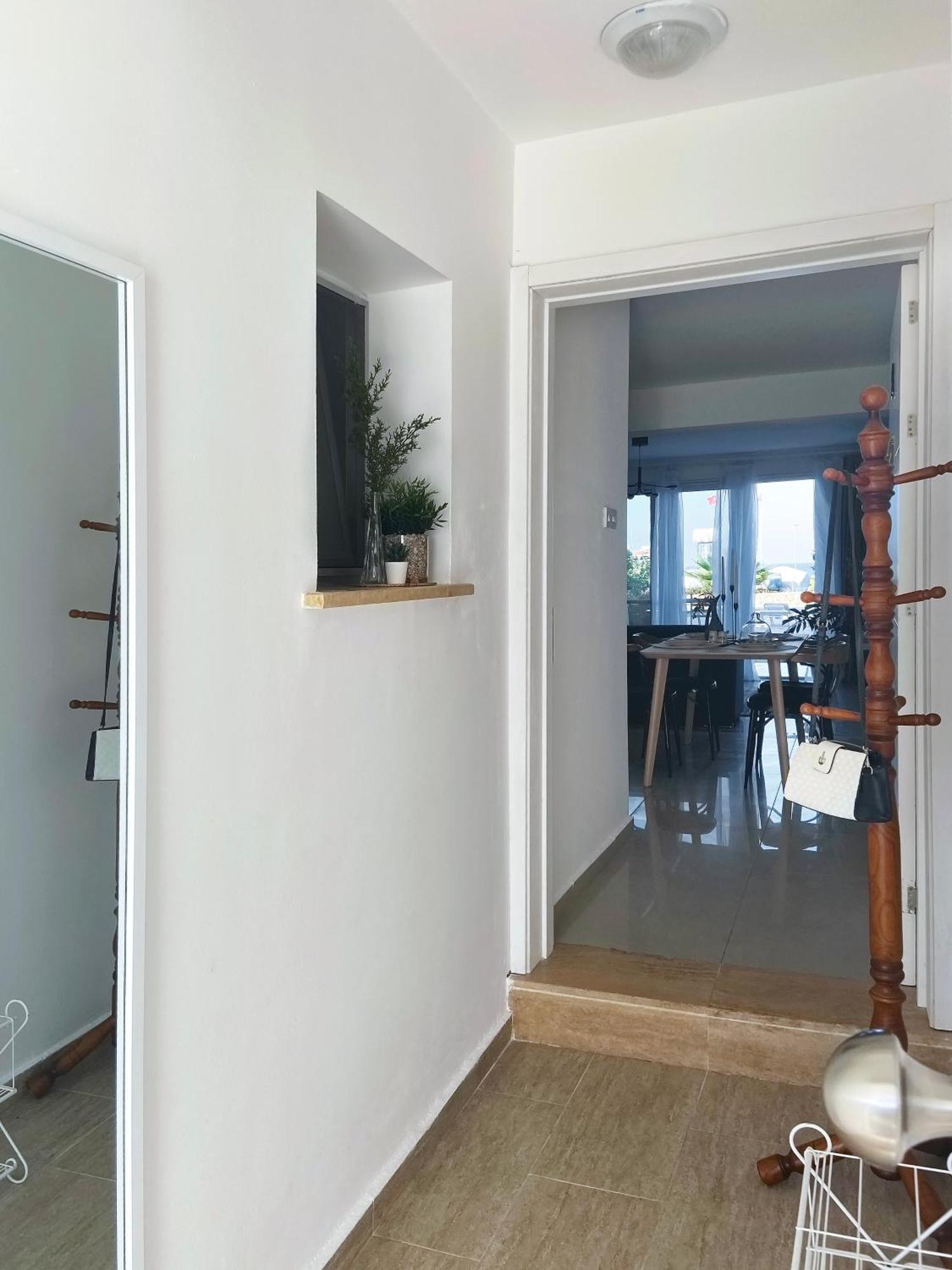 Spacious Three-Bedroom Apartment With Sea View A4 拉普索斯 外观 照片