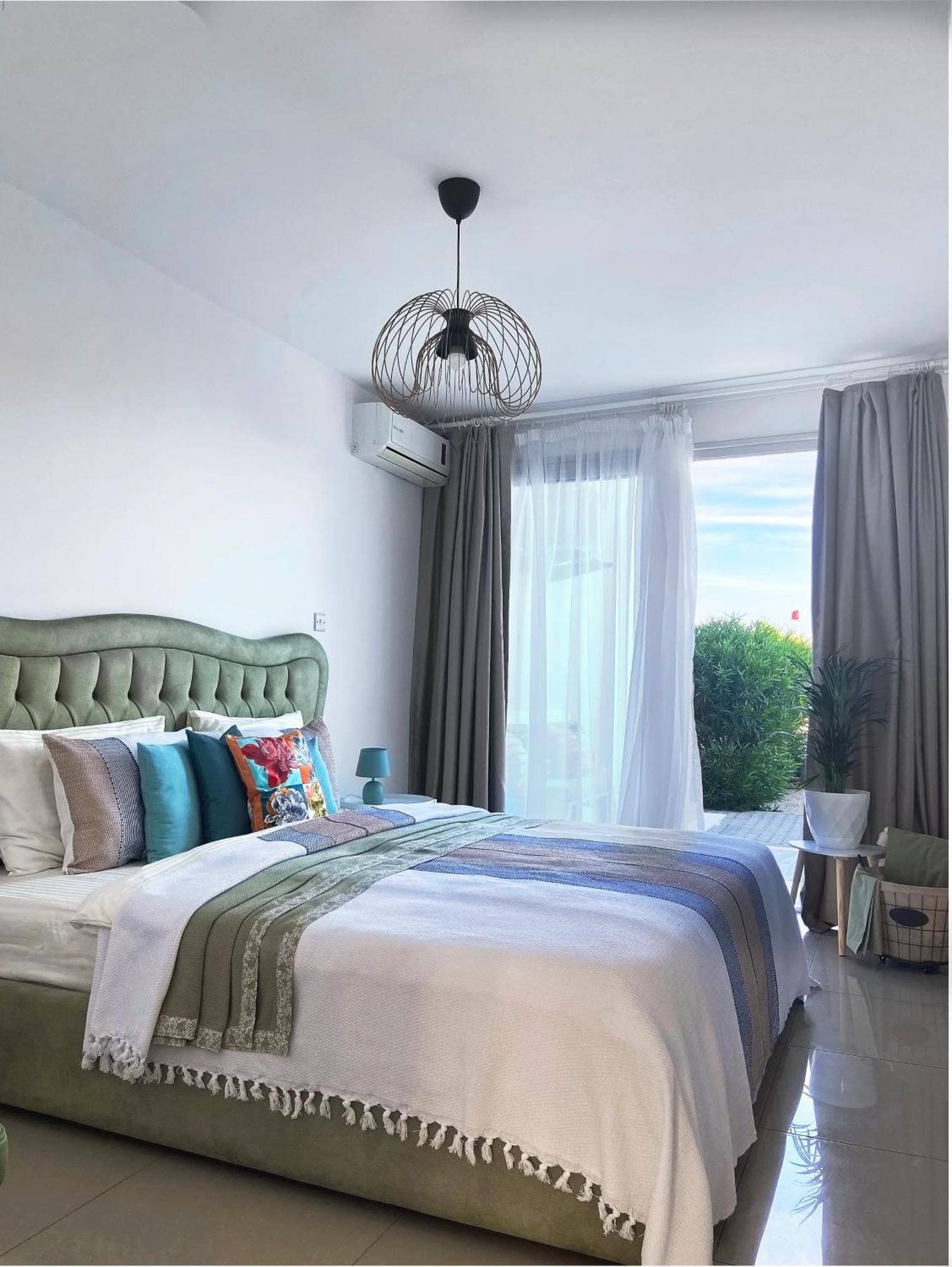 Spacious Three-Bedroom Apartment With Sea View A4 拉普索斯 外观 照片