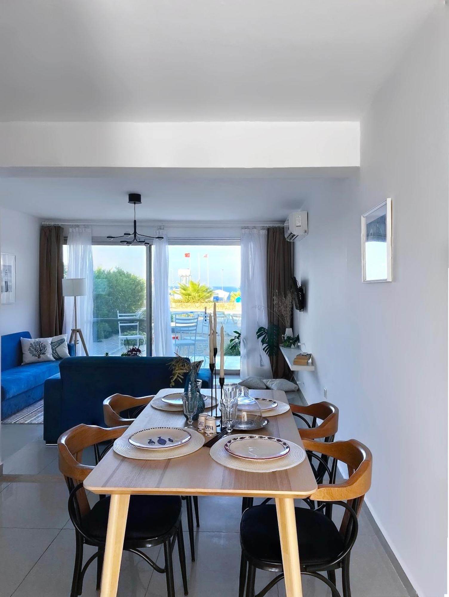 Spacious Three-Bedroom Apartment With Sea View A4 拉普索斯 外观 照片